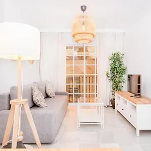 Bhost - La Maestranza , Málaga Spanje